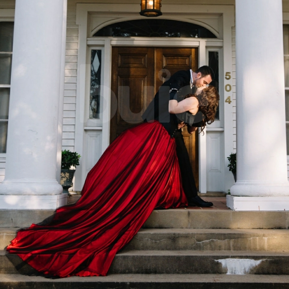 Meet your Posher, Julie